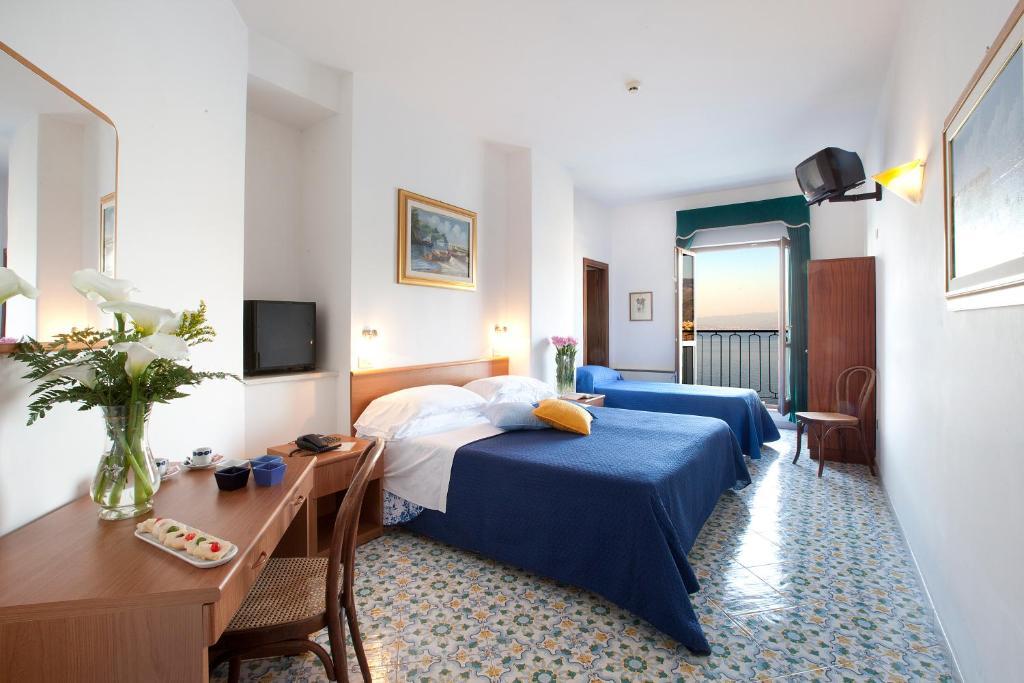 Hotel Settimo Cielo Península Sorrentina Habitación foto